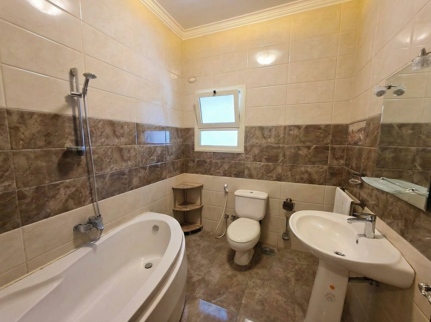 فيلا 4 - حمام